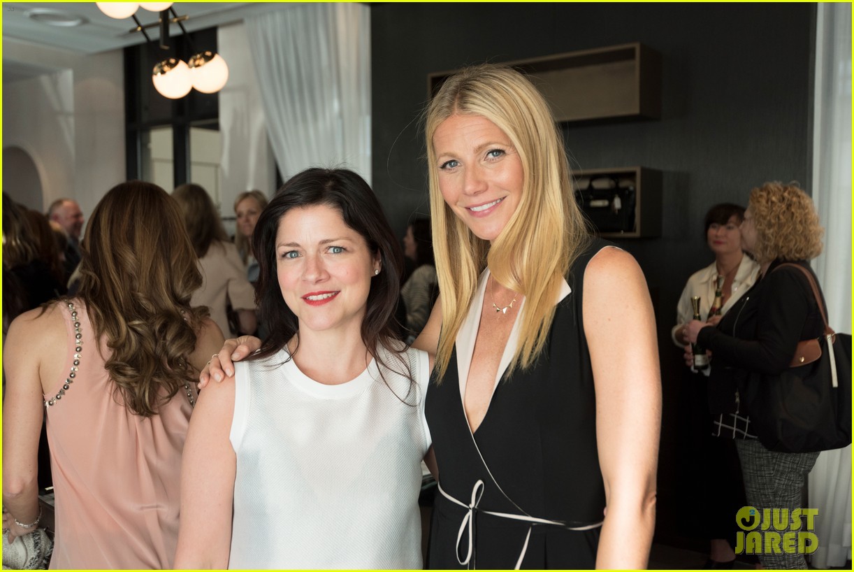 Paltrow Says Her Daughter is Borrowing Her Clothes Photo