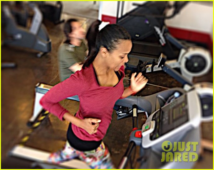 Zoe Saldana Details the Difficulty of Losing Pregnancy Weight in Note