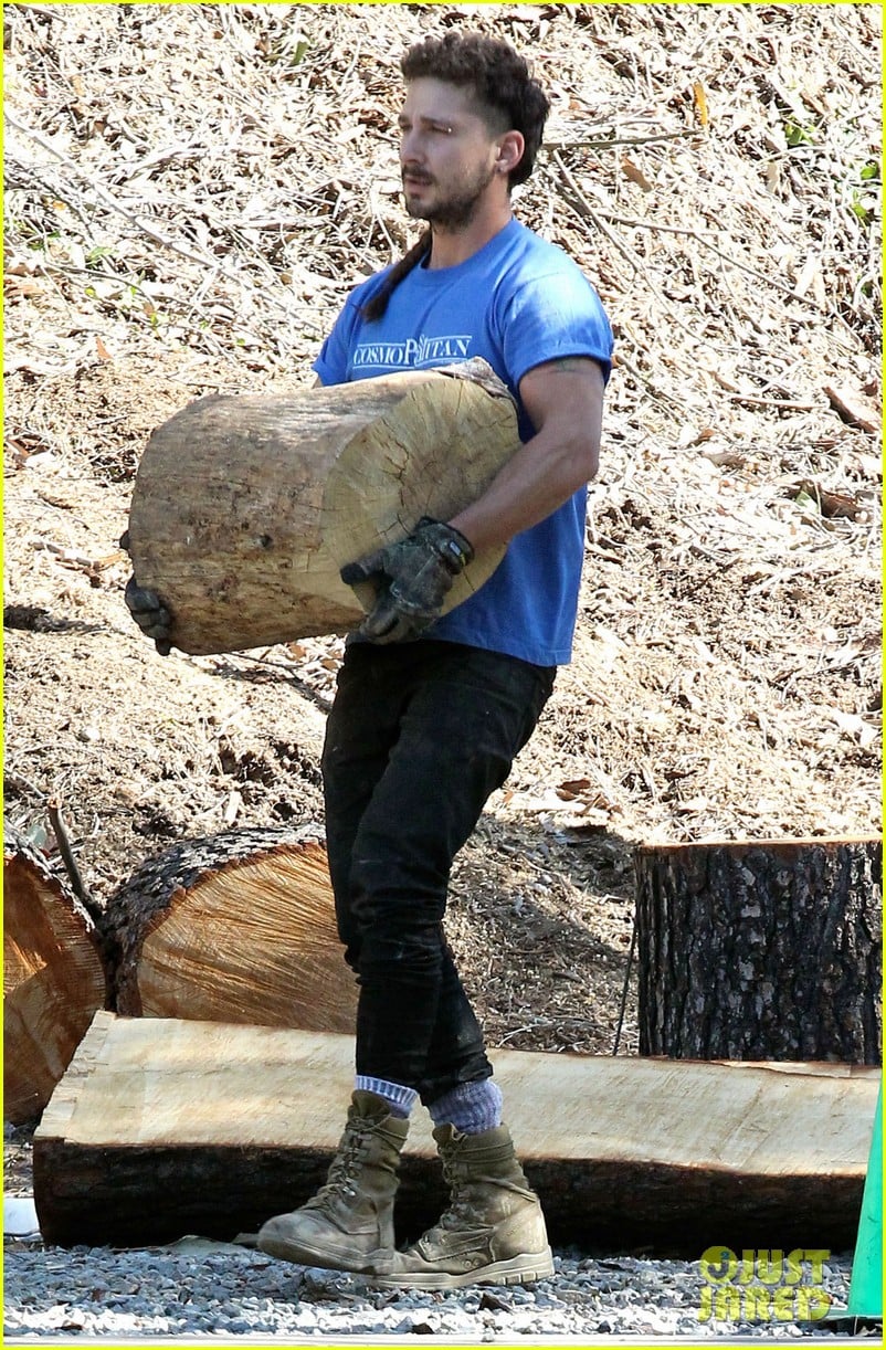Shia LaBeouf Channels His Inner Lumberjack! Photo 3357402 Shia