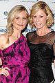 sarah michelle gellar julie bowen help honor kristen bell at jhpiegos 09