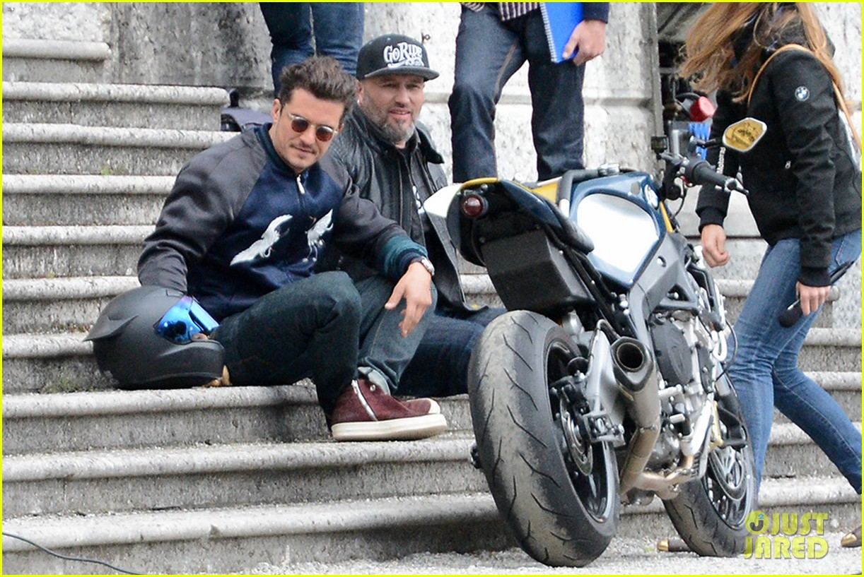 Orlando Bloom Promotes Custom BMW S 1000 R Motorcycle in Italy: Photo ...