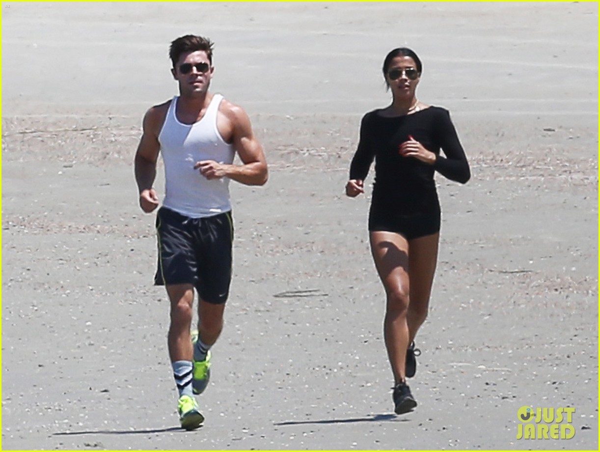 zac efron sami miro work our together on the beach 053362210