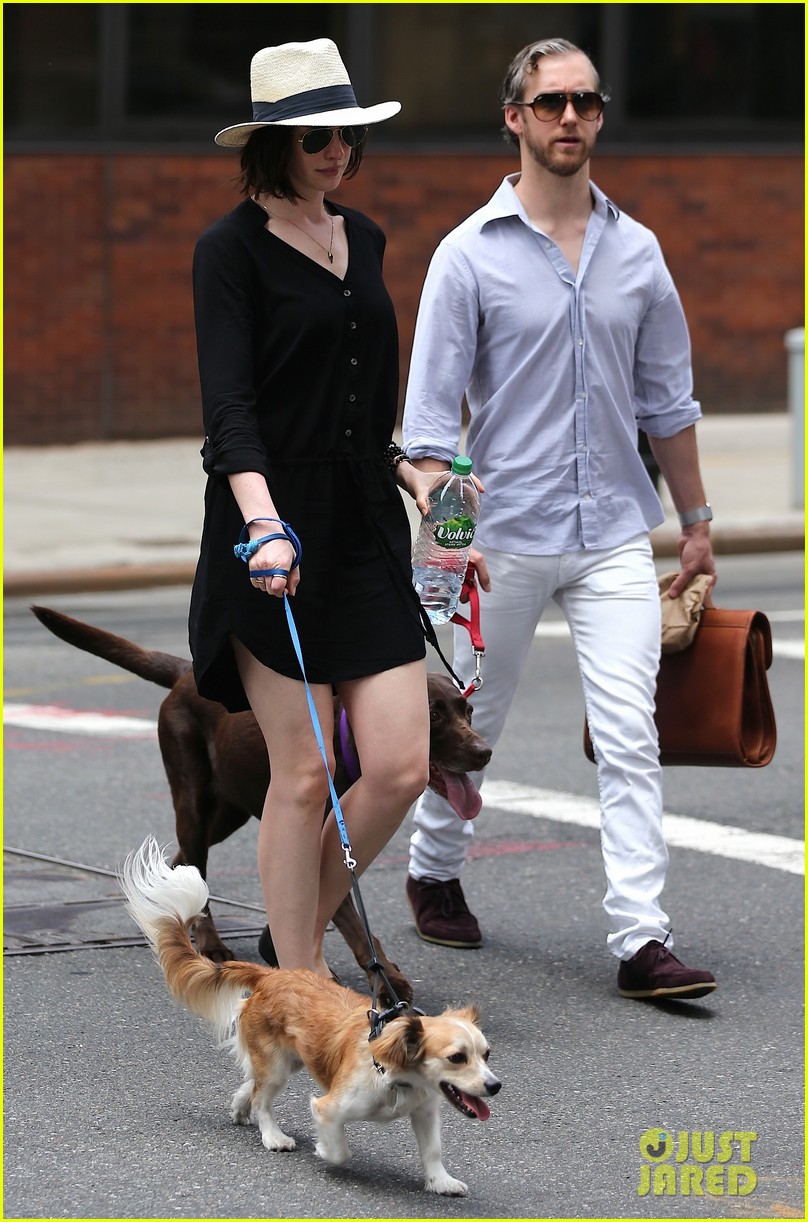 Photo: anne hathaway gets praised by emmy rossum for grounded 28