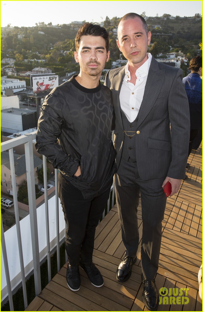 Emmanuelle Chriqui & Zendaya Hit Up The Reveal Of The Penthouse