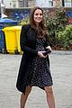 kate middleton gives birth prince william second child 26