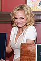 kristin chenoweth helen mirren win big at the outer critics circle awards 03