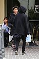jaden smith brings his own water jug to lunch with willow 12