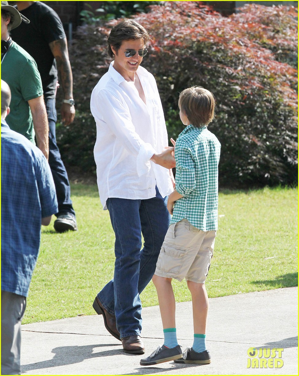 Tom Cruise's 'Jack Reacher' Sequel Finds a Director Photo 3374692