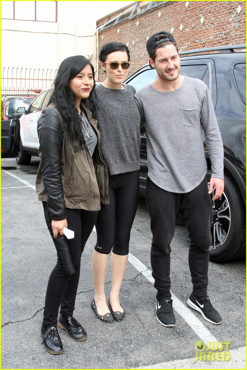 Rumer Willis & Val Chmerkovskiy To Debut Britney Spears' 'Toxic' During