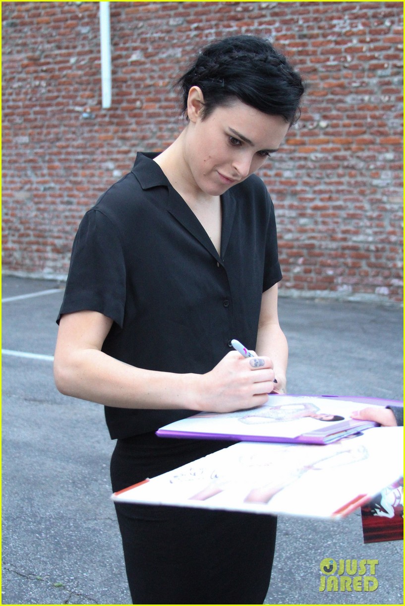 Rumer Willis & Val Chmerkovskiy To Debut Britney Spears' 'Toxic' During