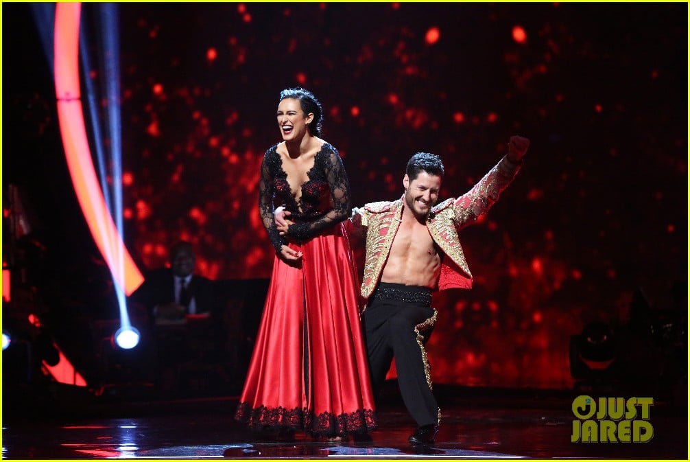 Rumer Willis & Val Chmerkovskiy Head To SemiFinals On 'Dancing With