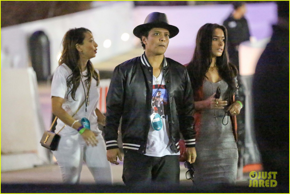 Bruno Mars' 'Marry Me' Holds 2 Spot on Spotify's Global Wedding Playlist Photo 3386973 Bruno