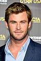 chris hemsworth joins ghostbusters as receptionist 02