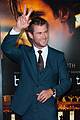 chris hemsworth joins ghostbusters as receptionist 22