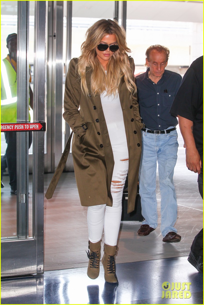 Khloe Kardashian Does Promo Work Before Kim Kardashian's Pregnancy