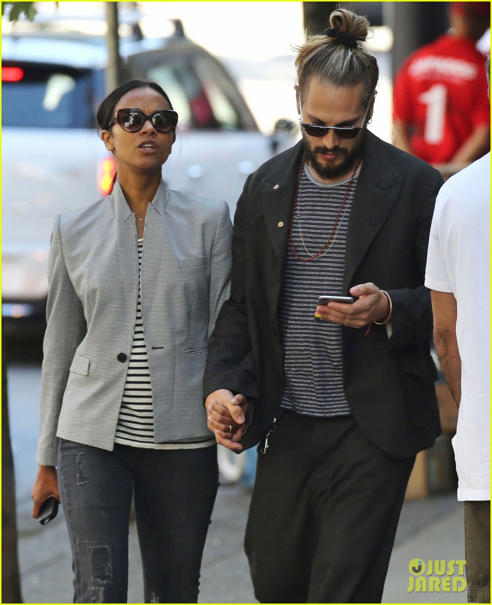 Zoe Saldana Shares Adorable Video of Her Twins Cuddling!: Photo 3403541