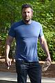 ben affleck is still wearing his wedding ring 08