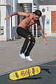 justin bieber shirtless skateboarding 26