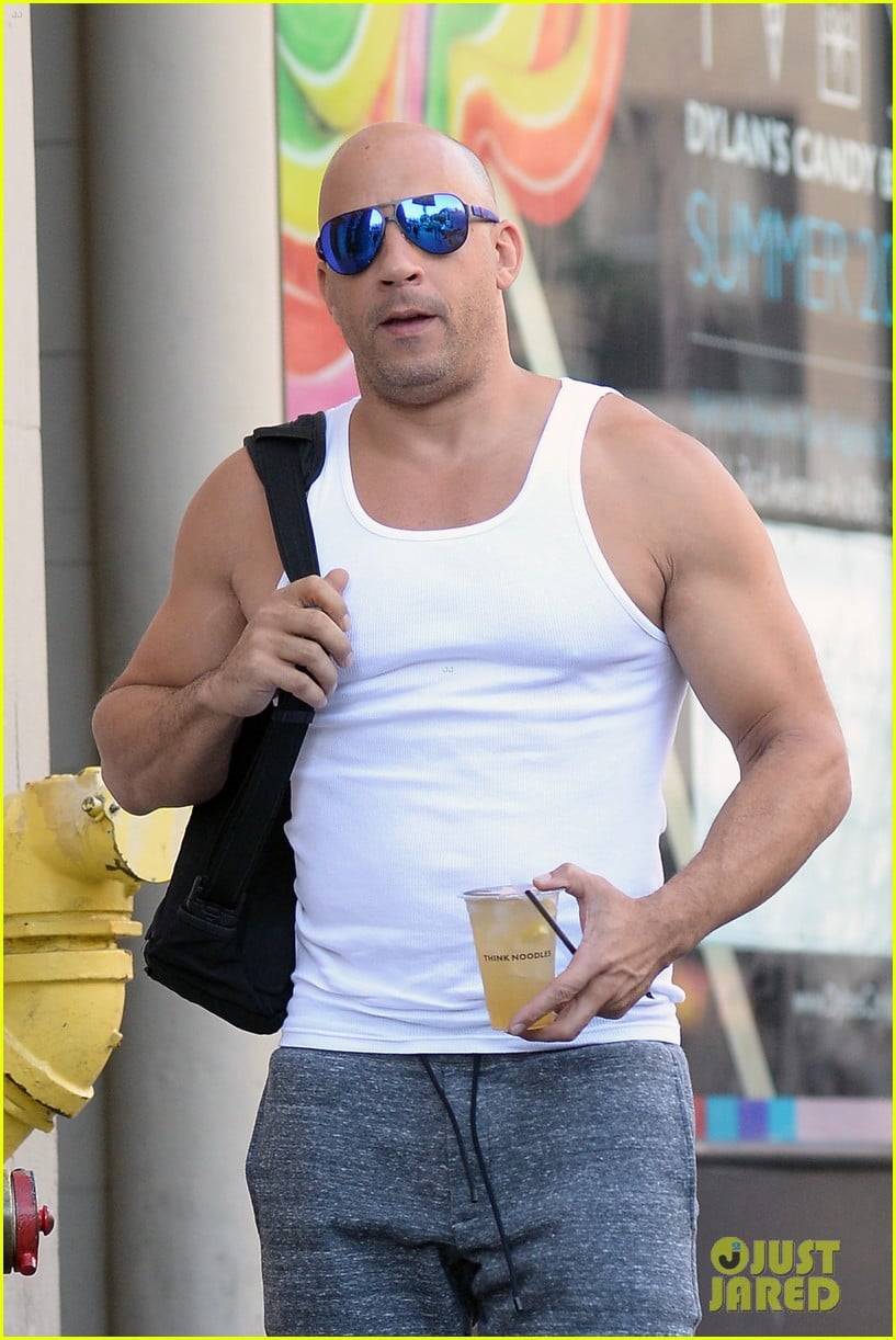 vin diesel flaunts big muscles after his 48th birthday 013424149