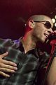 nick jonas london gig performance pics 02