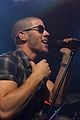 nick jonas london gig performance pics 15