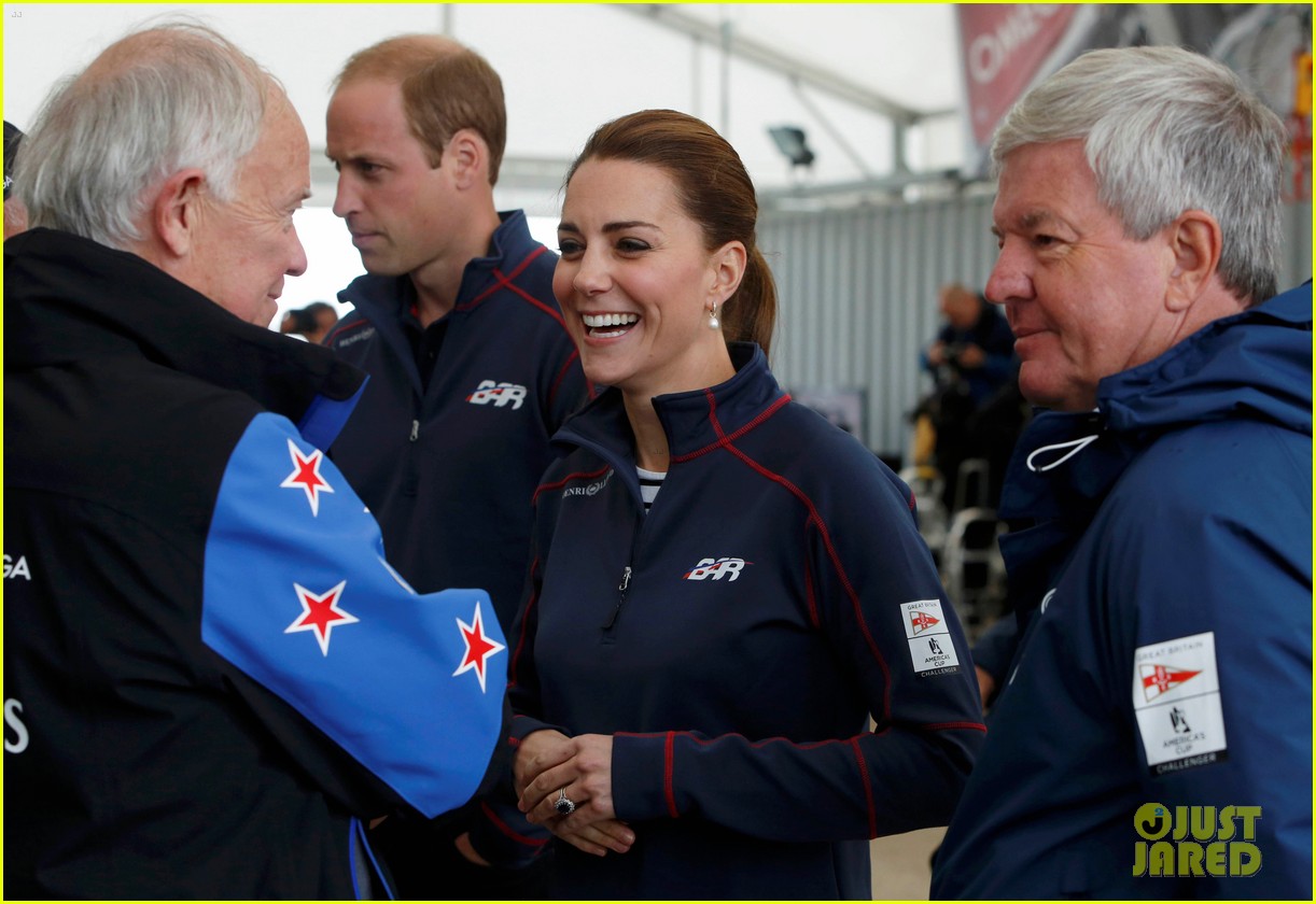 Kate Middleton & Prince William Get Caught in the Rain at America's Cup