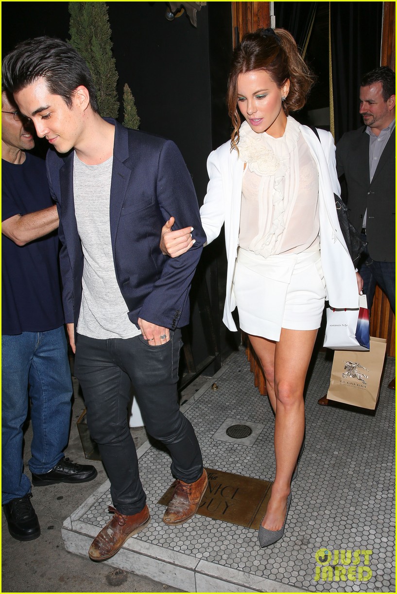 Kate Beckinsale's ‘Love & Friendship’ To Be Acquired By Amazon Photo