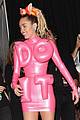 miley cyrus wears spandex do it dress in vmas press room 18