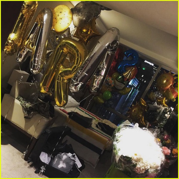 Cara Delevingne’s Friends Give Her a 23rd Birthday Surprise!: Photo