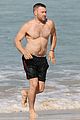 joel egerton shirtless beach sydney 04
