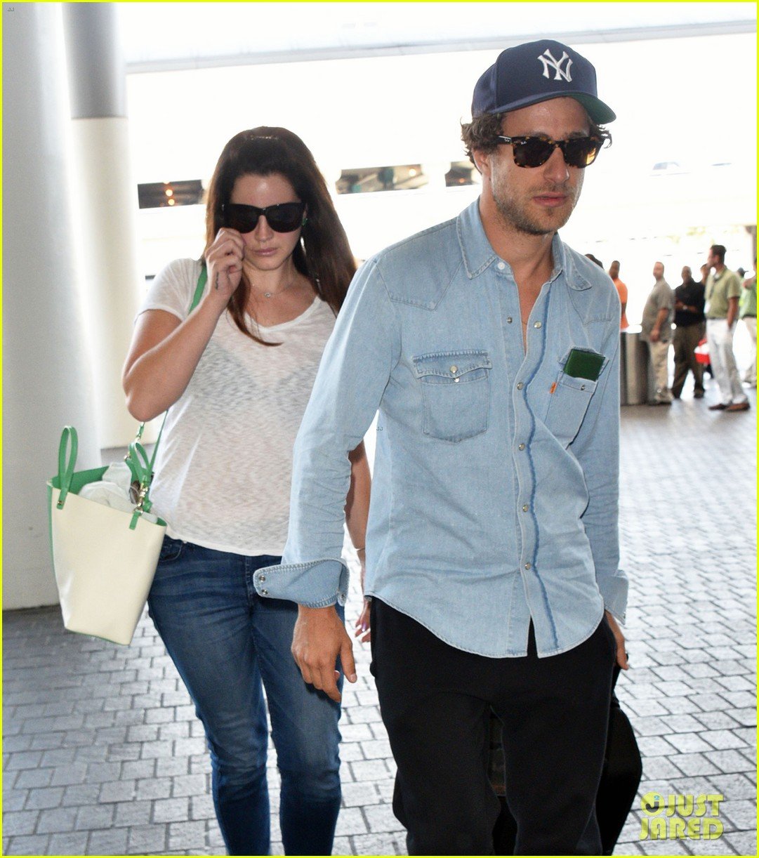 Lana Del Rey & Boyfriend Francesco Carrozzini Attend Wedding Together in Italy Photo 3429231