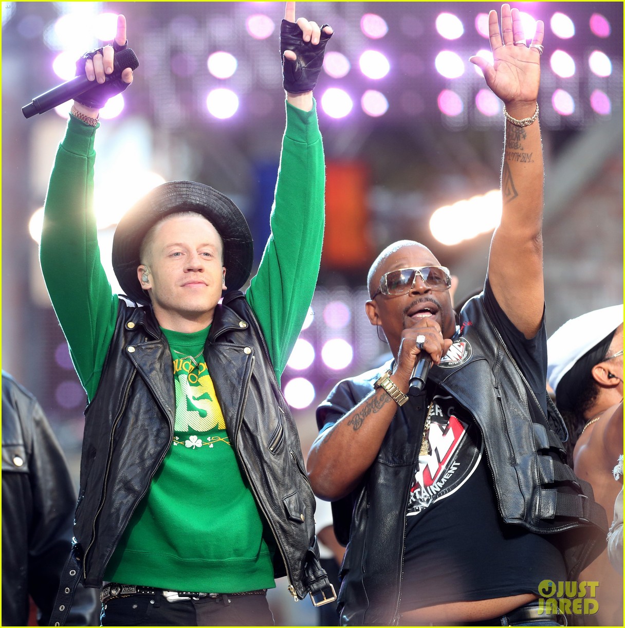 MACKLEMORE & RYAN LEWIS DOWNTOWN OFFICIAL MUSIC VIDEO YouTube