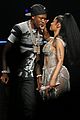nicki minaj meek mill kiss on stage 21