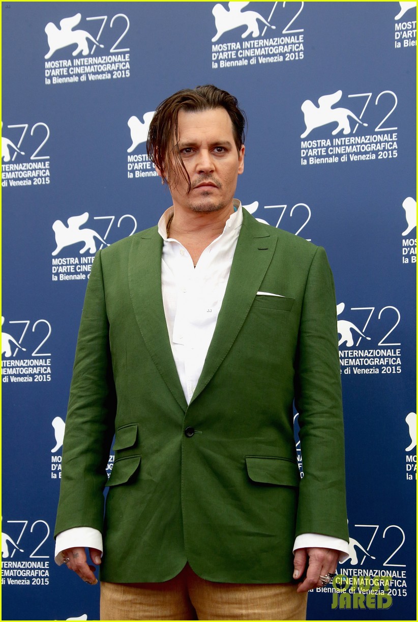 Photo: johnny depp dakota johnson hit venice film festival for black