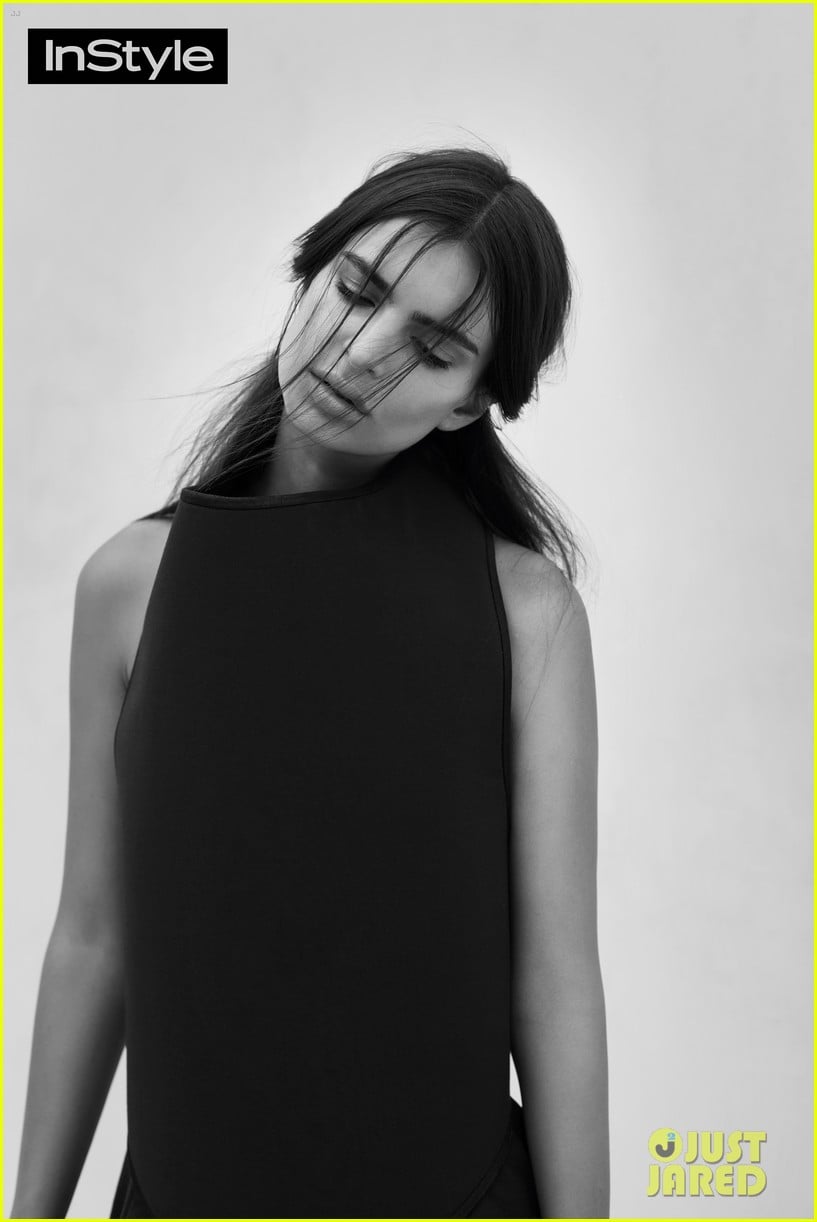 Emily Ratajkowski 'Blurred Lines' Video is the 'Bane of My Existence' Photo 3451540 Magazine Emily Ratajkowski 'Blurred Lines' Video is the 'Bane of My Existence' Photo 3451540 Magazine