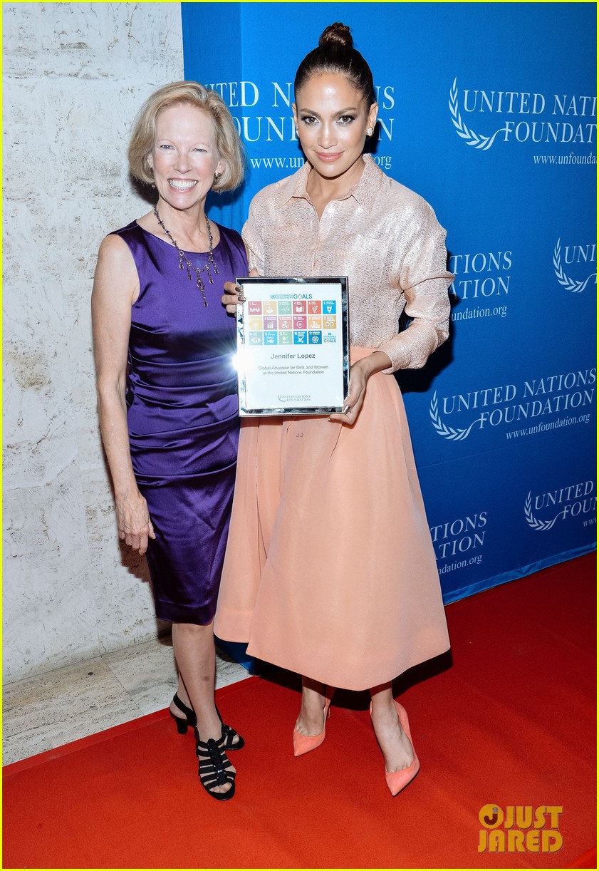 Jennifer Lopez Shows Her Support for Gender Equality With Casper Smart