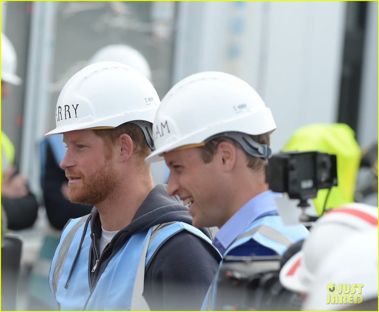 Princes William & Harry Put On Their Hard Hats for 'DIY SOS' Photo(02)