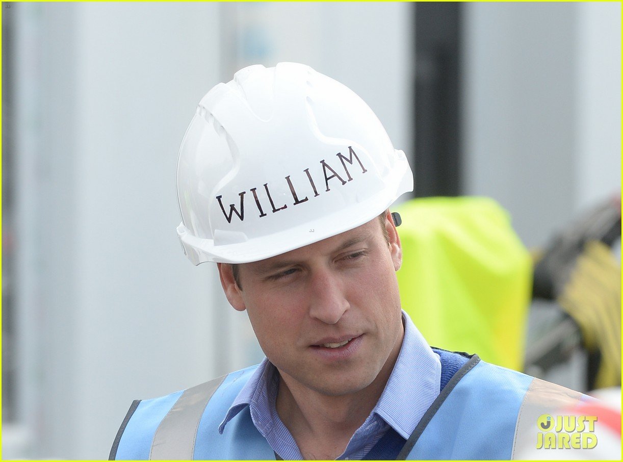 Princes William & Harry Put On Their Hard Hats for 'DIY SOS' Photo