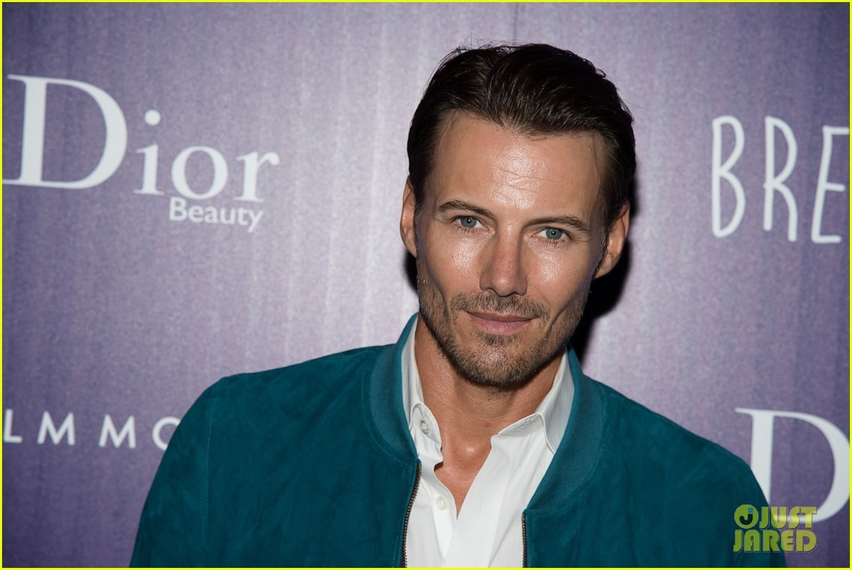 Maggie Q Shows Off Engagement Ring at 'Breathe' Screening! Photo 3456658 Maggie Q, Melanie