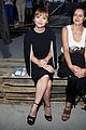 julia roberts amanda seyfried givenchy show nyfw 15