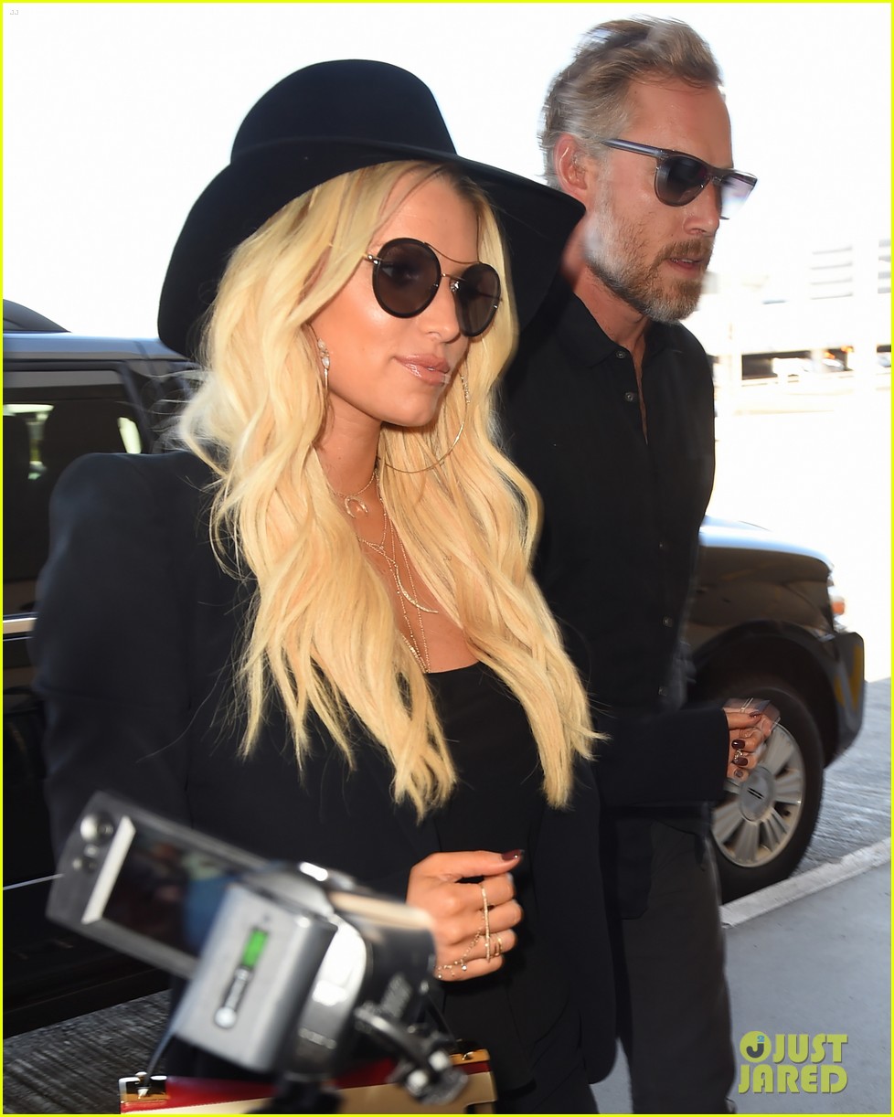 Jessica Simpson Still Has Daisy Duke's Red Boots! Photo 3454500 Eric Johnson, Jessica Simpson