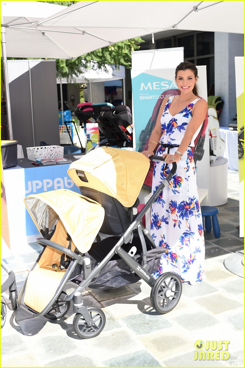 Robin Thicke & Selma Blair Bring Their Kids To Car Seat Safety