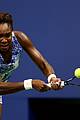 serena williams win over sister venus 09