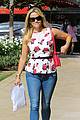reese witherspoon takes a business lunch with lena dunham 02