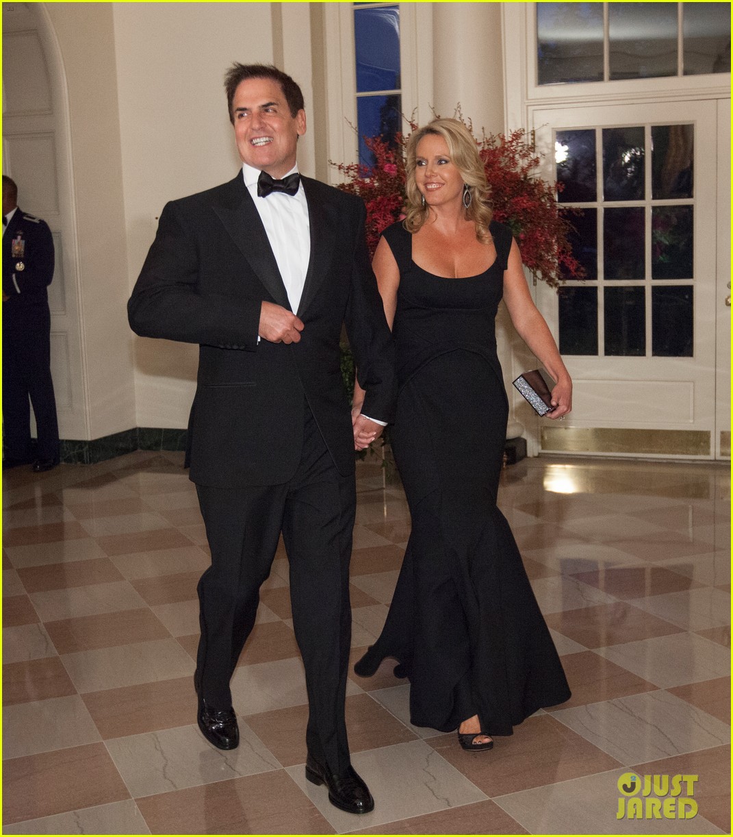 Mark Zuckerberg & Pregnant Wife Priscilla Attend State Dinner Photo