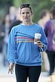 ben afflecks muscles are pumped up during grocery run with jennifer garner 26