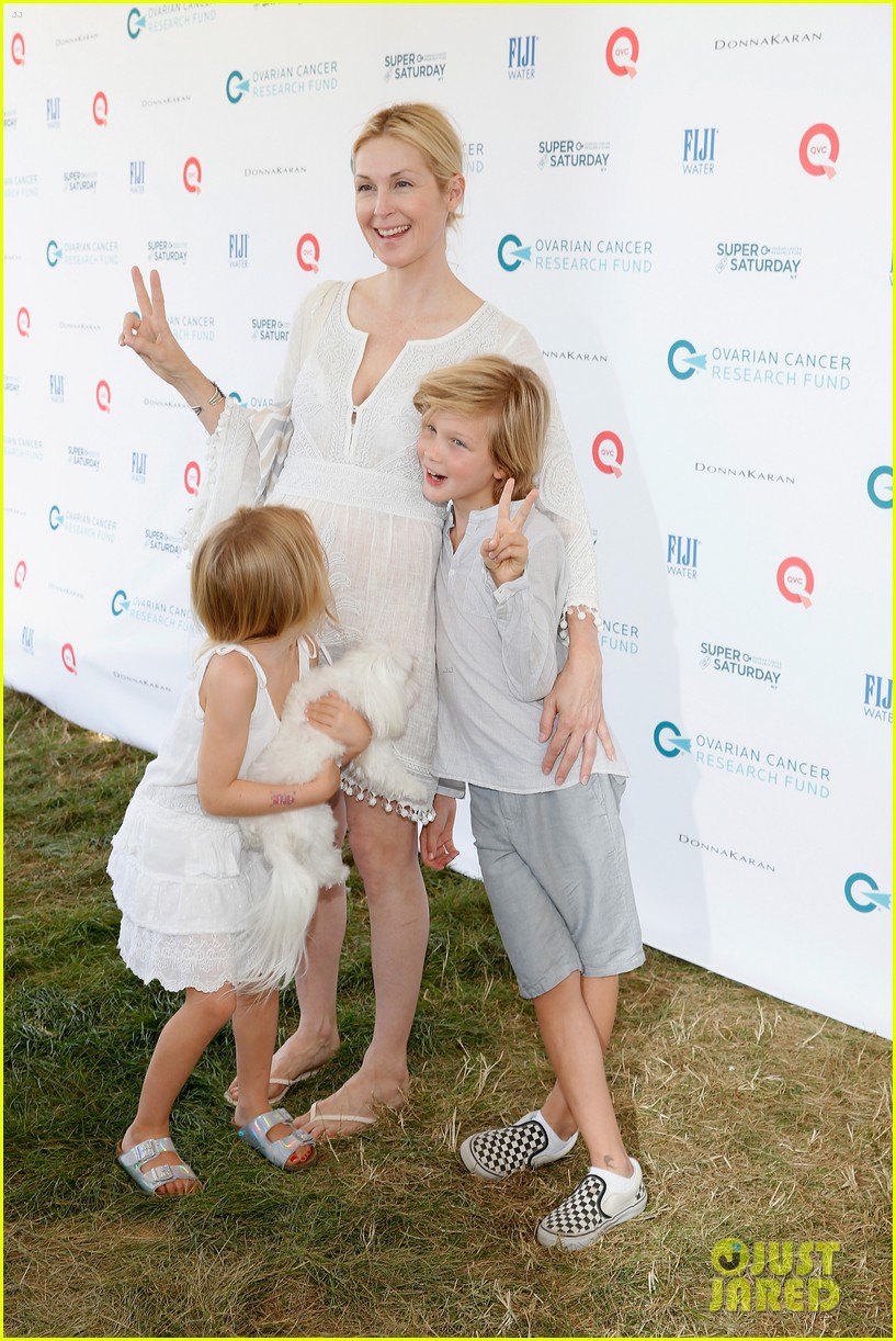 Kelly Rutherford Divulges Painful Details About Her Custody Battle