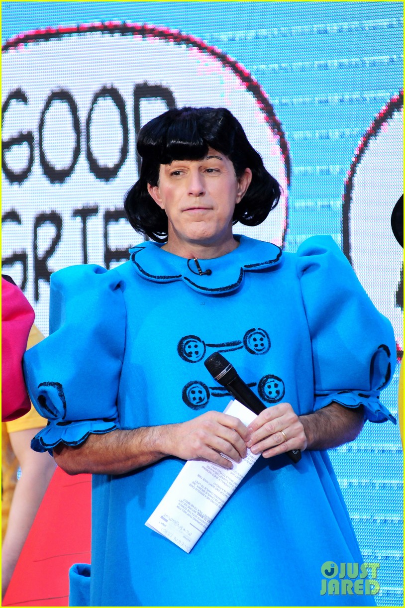Photo today show hosts wear spot on peanuts costumes for halloween 29