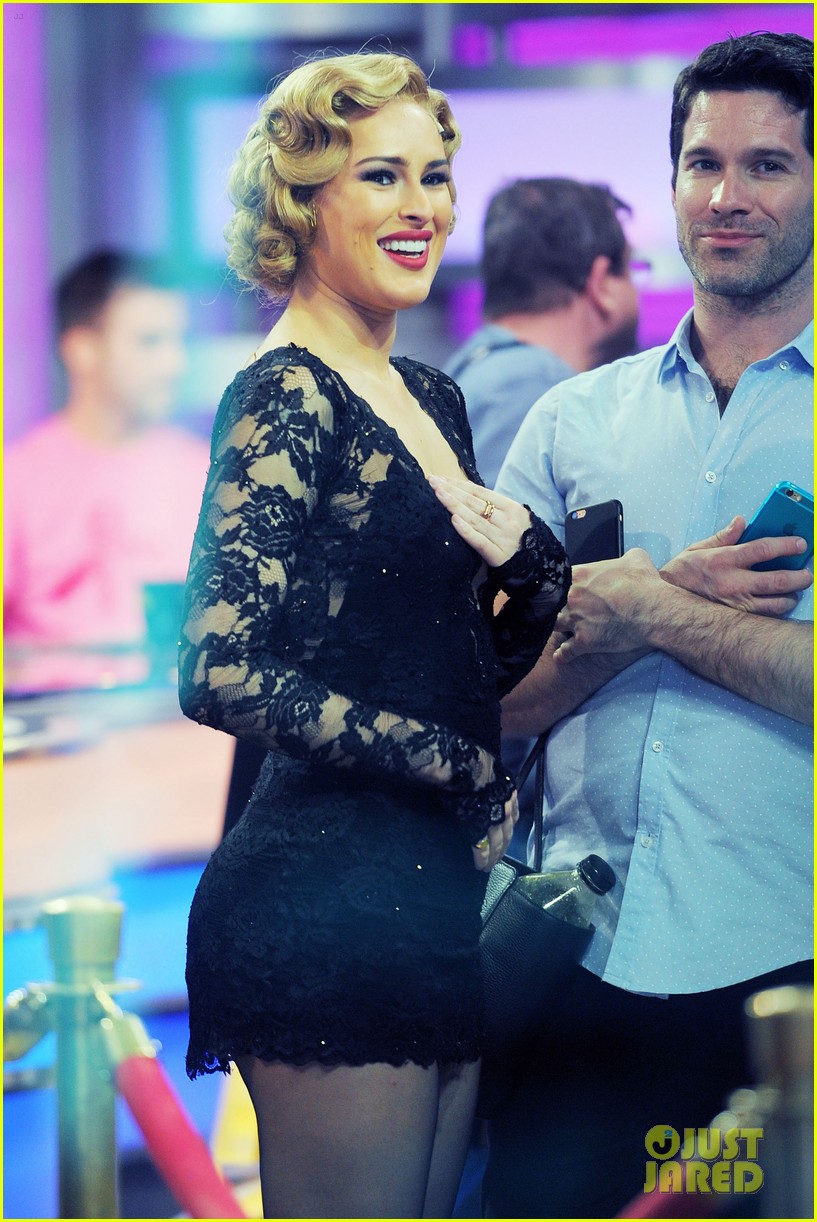 Rumer Willis Brings 'Chicago' To 'GMA' Watch Her Performance! Photo