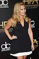amy schumer amy poehler hollywood film awards 03